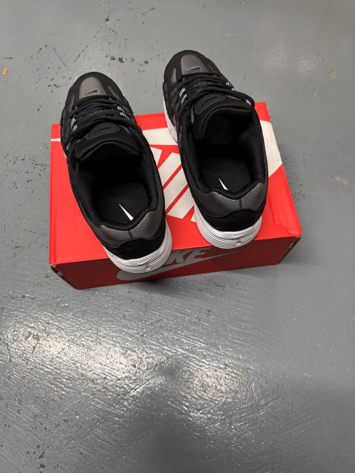 Nike P-6000 - Cool Grey P6000 - Multiple Sizes