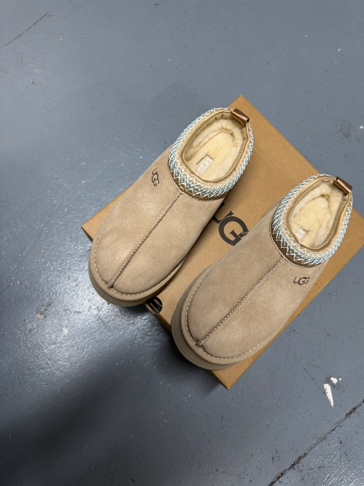 UGG Tazz Sand Suede Platform Slippers - All Sizes