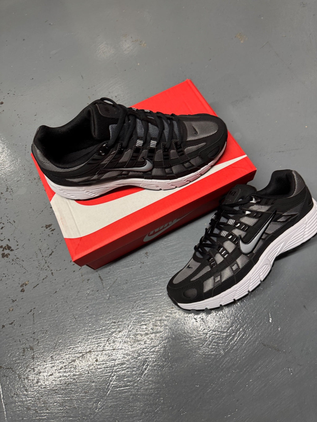 Nike P-6000 - Cool Grey P6000 - Multiple Sizes