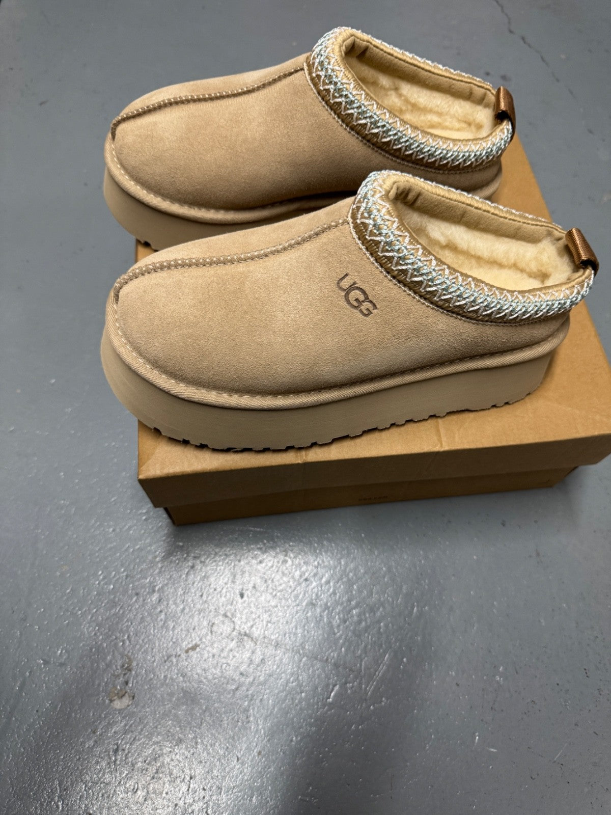 UGG Tazz Sand Suede Platform Slippers - All Sizes
