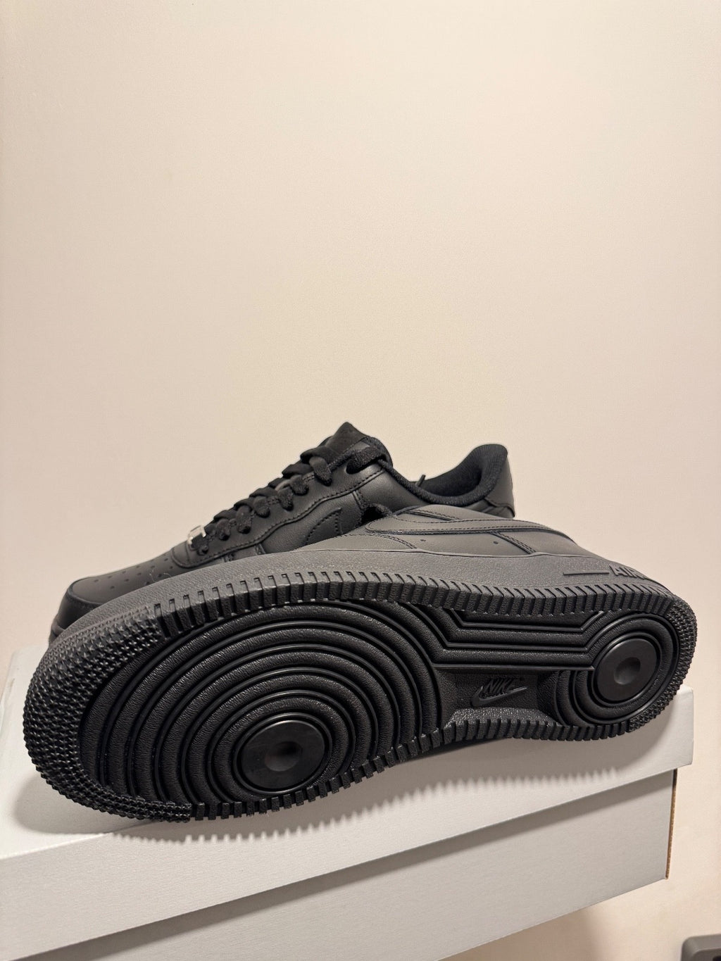 Junior Nike Air Force 1 Black Boy Girl Women - UK 3 to UK 6