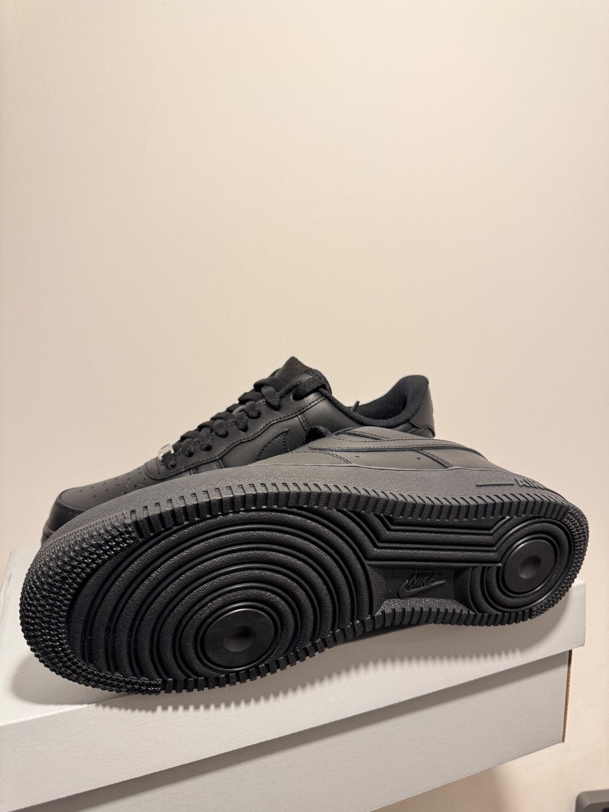 Junior Nike Air Force 1 Black Boy Girl Women - UK 3 to UK 6