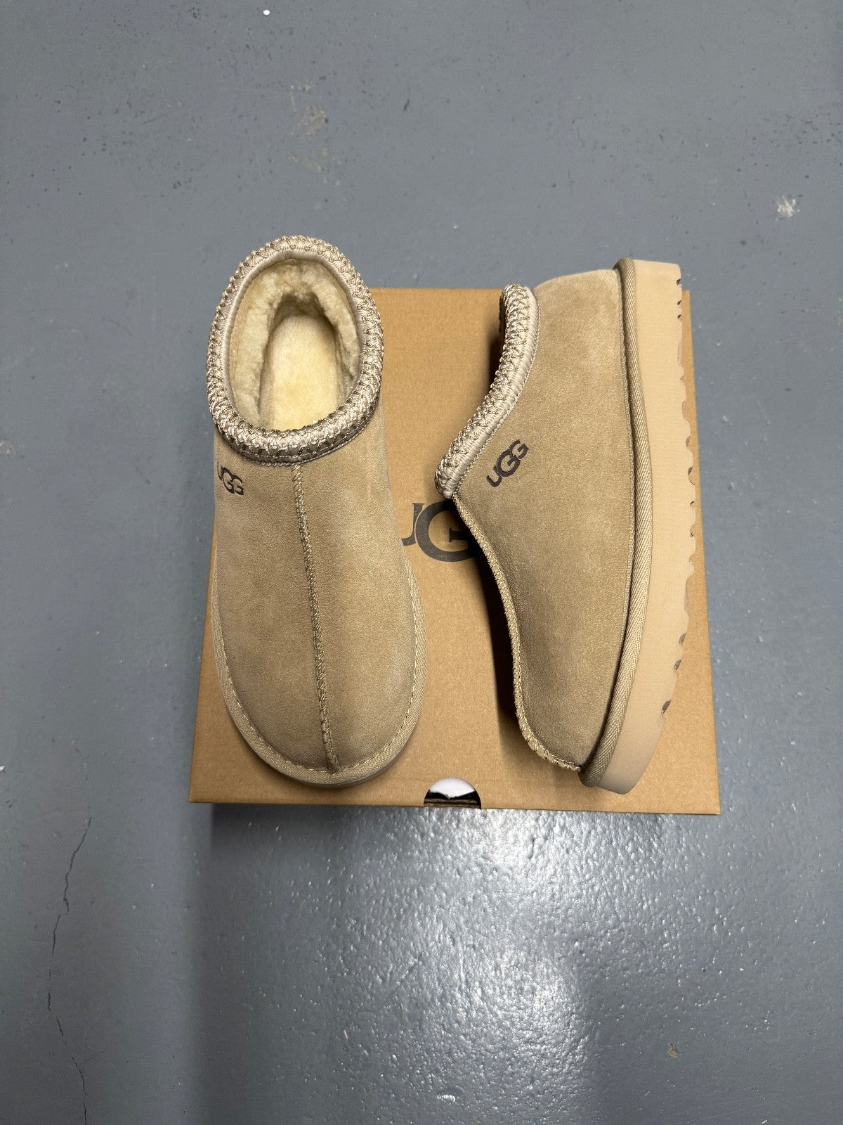 Ugg Tasman Sand Slip On Suede Slipper - All Size