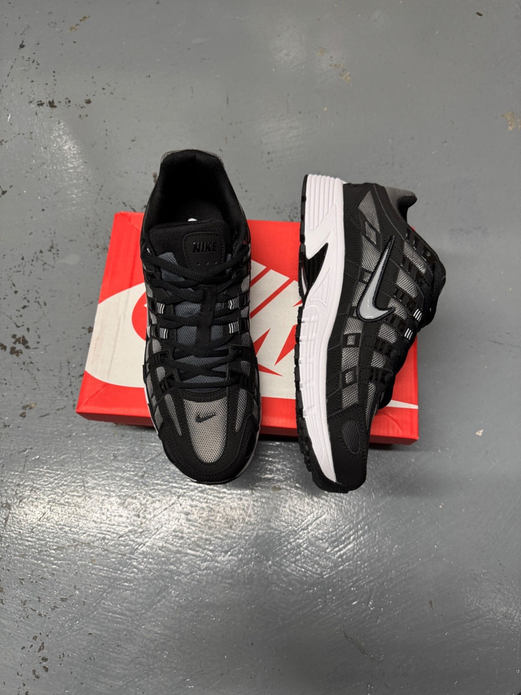 Nike P-6000 - Cool Grey P6000 - Multiple Sizes