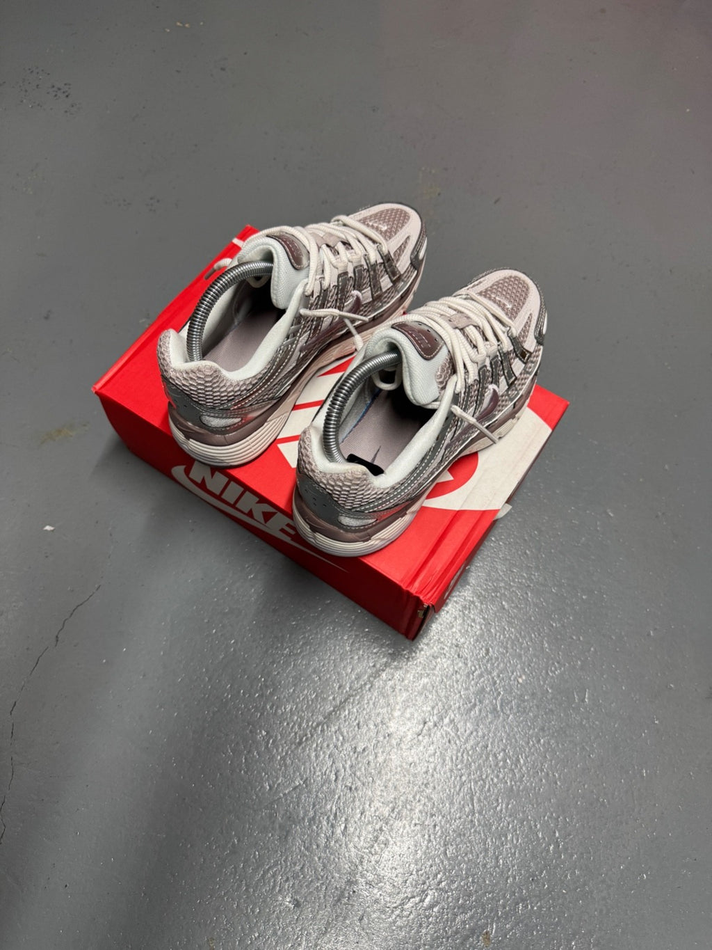 Womens Nike P-6000 - Platinum Violet Taupe Grey P6000 - Multiple Sizes