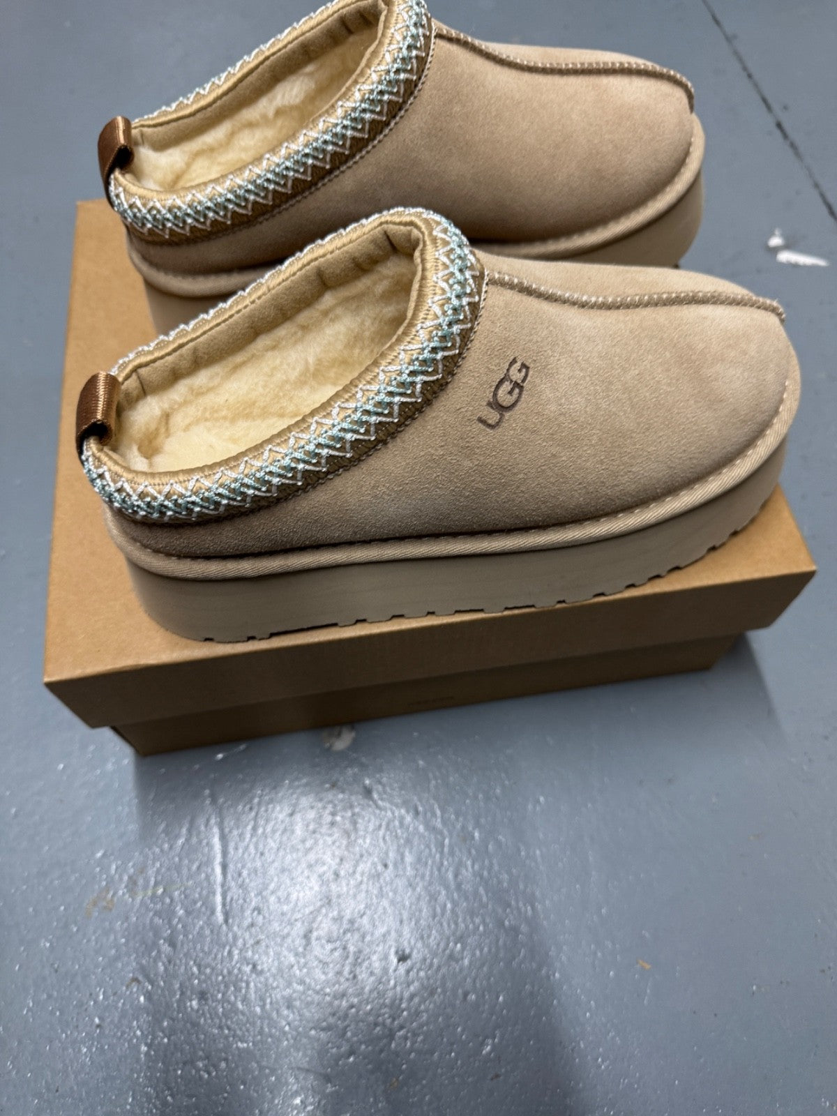 UGG Tazz Sand Suede Platform Slippers - All Sizes