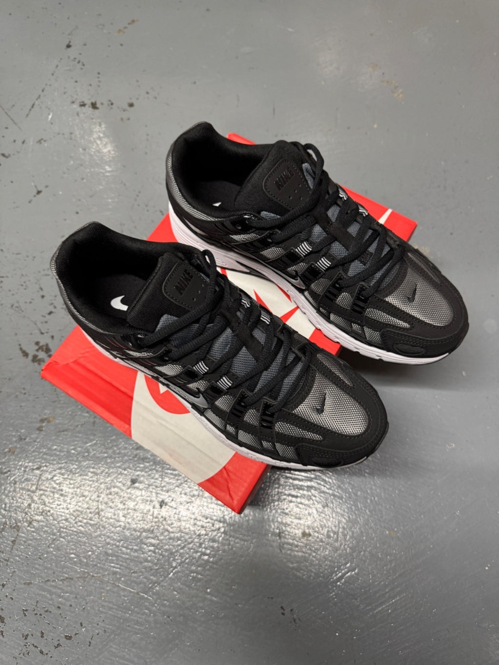 Nike P-6000 - Cool Grey P6000 - Multiple Sizes