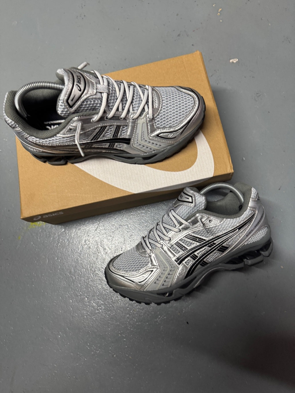Asics Gel Kayano 14 - Pure Silver Black - Multiple Sizes