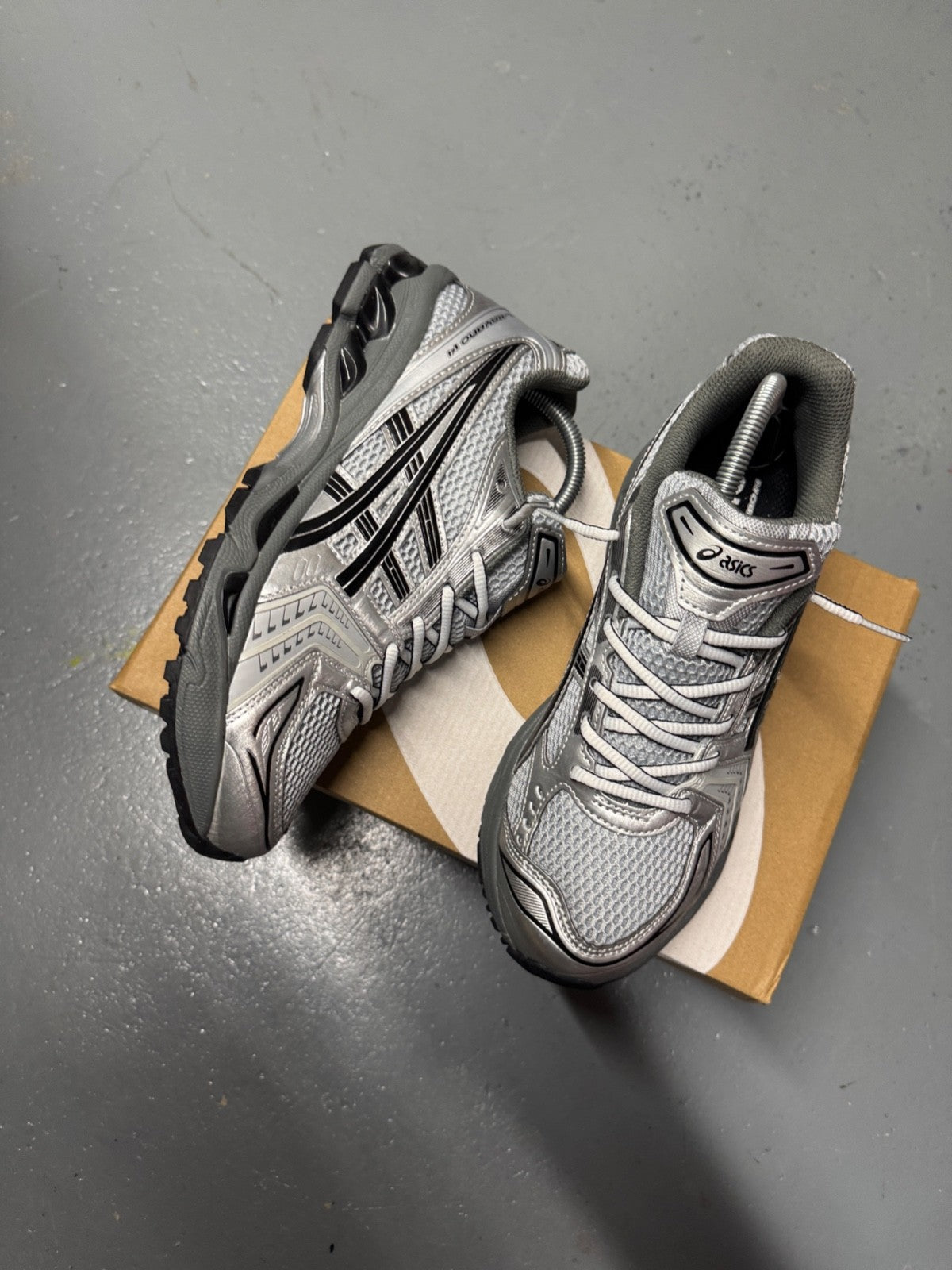 Asics Gel Kayano 14 - Pure Silver Black - Multiple Sizes